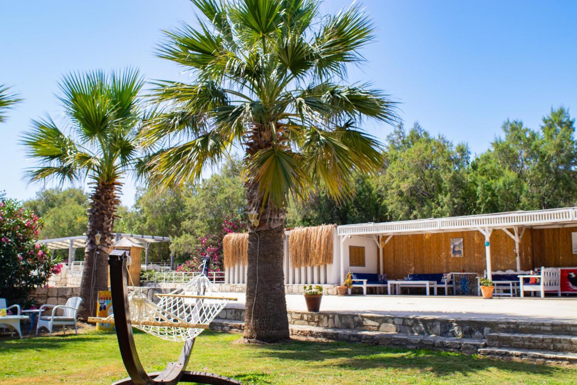 Ladonia Hotels Zemda Guemuesluek Exterior photo