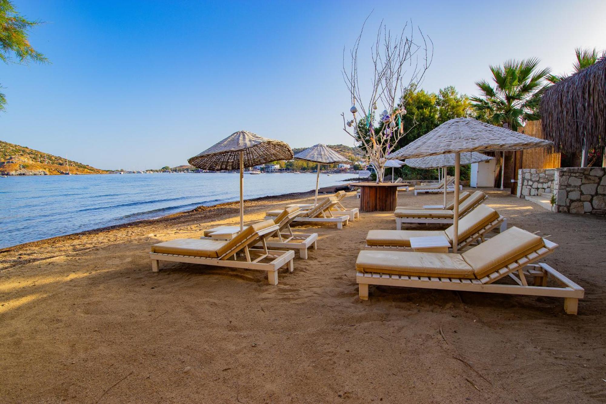 Ladonia Hotels Zemda Guemuesluek Exterior photo