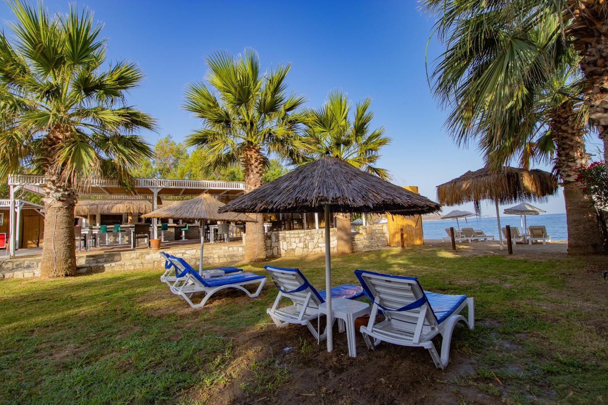 Ladonia Hotels Zemda Guemuesluek Exterior photo