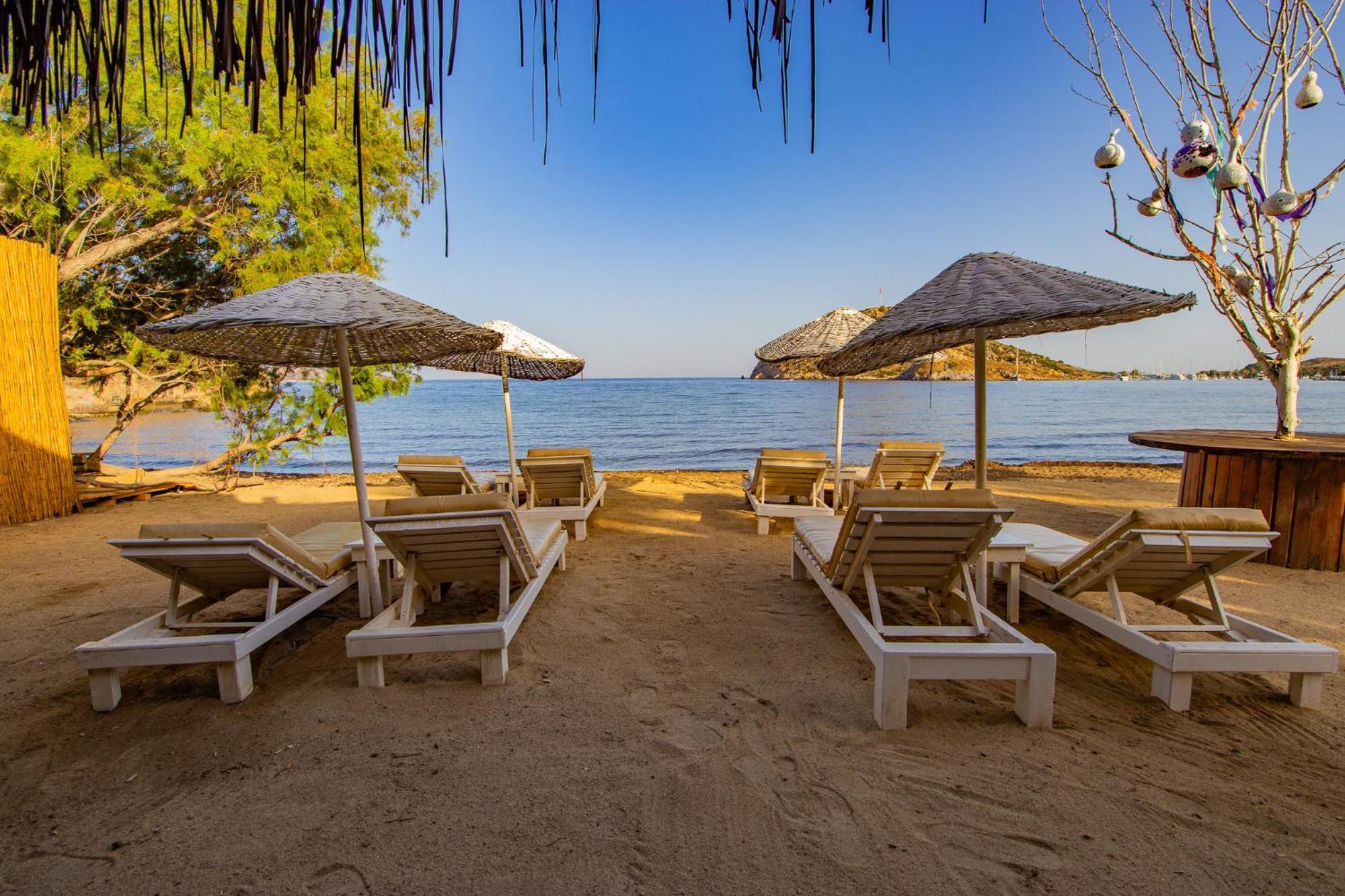 Ladonia Hotels Zemda Guemuesluek Exterior photo